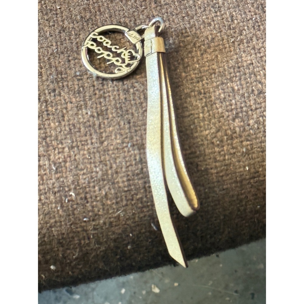 Coach Poppy Metallic Gold Leather Tassel Keychain Silver Heart Logo Bag Charm - Picture 4 of 5